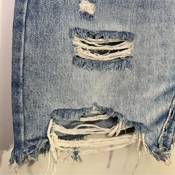 Free People We The Free Jean Skirt Relaxed Destroyed Light Denim Cotton Size 30 - Picture 6 of 16